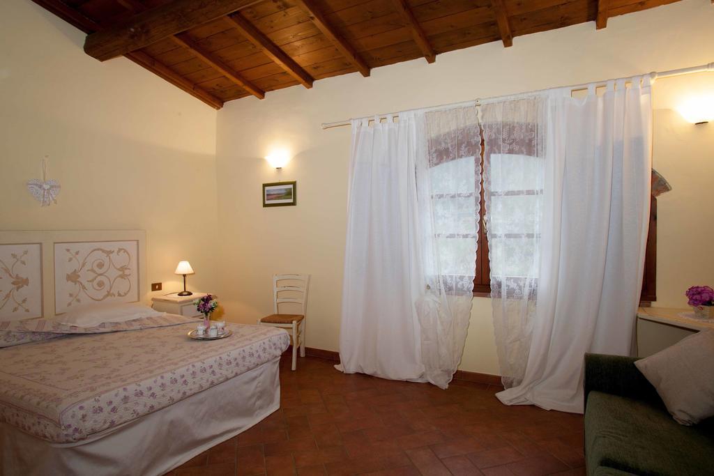 רג'לו Agriturismo Le Buche Di Viesca חדר תמונה